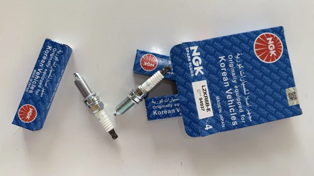 شمع خودرو NGK مدل LZKR6B-E کد 94937 (اصلی)